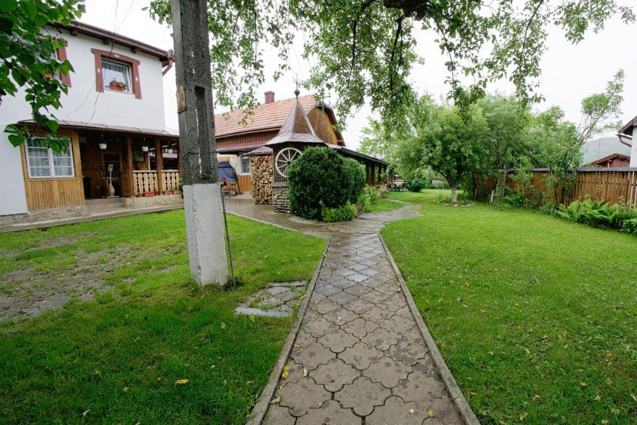 Pensiunea Casa Bianca - Bucovina Vama  Esterno foto