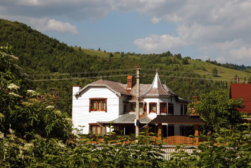 Pensiunea Casa Bianca - Bucovina Vama  Esterno foto